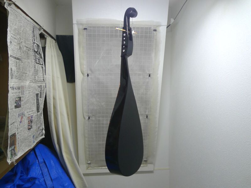 木製 琴 伝統的デザイン 螺鈿紫檀六絃琴の製作: 明日香弦楽器